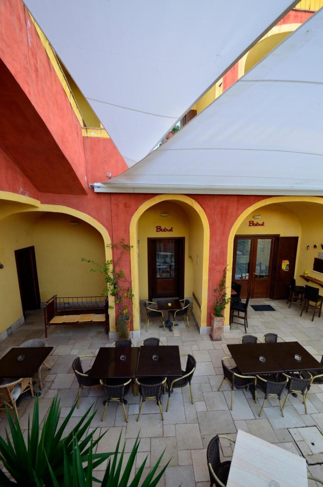 Manouche Affittacamere Osteria كازيرتا المظهر الخارجي الصورة