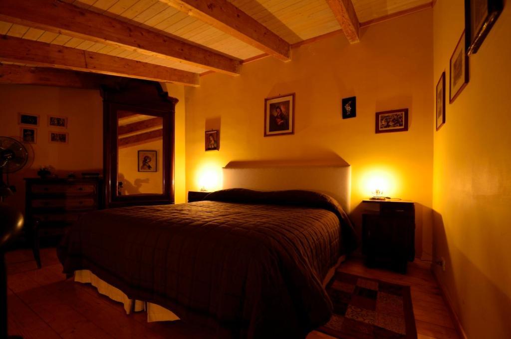 San Leucio Manouche Osteria B&B الغرفة الصورة