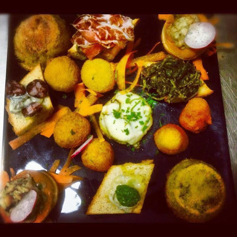 San Leucio Manouche Osteria B&B المظهر الخارجي الصورة